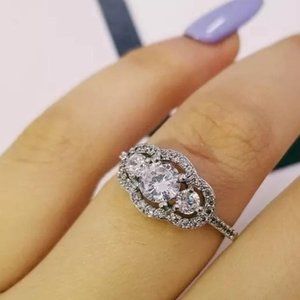 ENGAGEMENT 925 STERLING SILVER DIAMOND RING, CUTE RING, SHINY RING.
